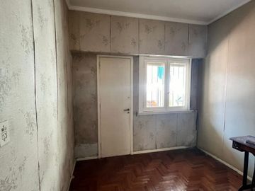 Casa en venta en Castelar Sur