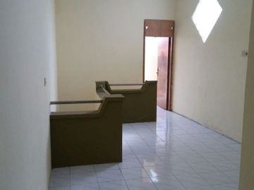 Dijual Rumah SHM di Jl. Mojoklanggru Lor, Gubeng Surabaya