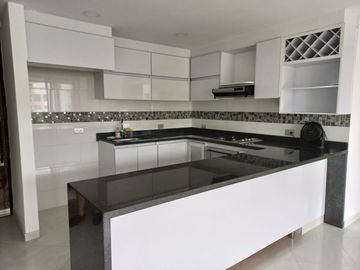 apartamento en venta en ricaurte. Cod V51856