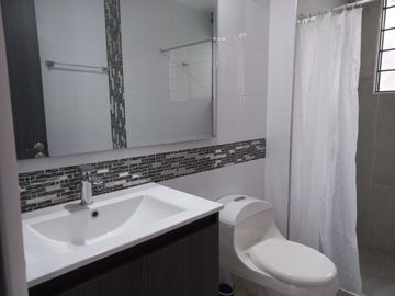 apartamento en venta en ricaurte. Cod V51856