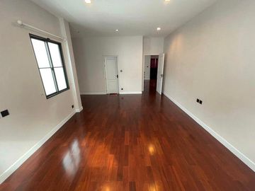 For Sale Samut Prakan Single House Bearing - LaSalle Mueang Samut Prakan BRE20959