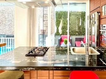 DIJUAL RUMAH TOWN HOUSE (Siap Huni/Fully Furnish)BARU RENOVASI DI BELAKANG CITOS JAKARTA SELATAN