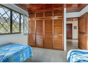 SE VENDE CASA FRENTE A LA PLAYA EN FARALLON $1,100,000