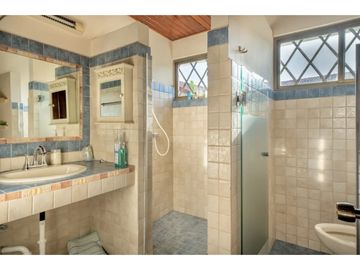 SE VENDE CASA FRENTE A LA PLAYA EN FARALLON $1,100,000