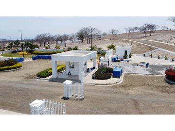 Venta de terrenos en Costa del Este Urb. Club & Resort Manta-Jaramijo.