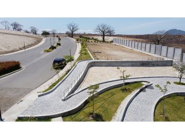 Venta de terrenos en Costa del Este Urb. Club & Resort Manta-Jaramijo.