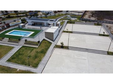 Venta de terrenos en Costa del Este Urb. Club & Resort Manta-Jaramijo.