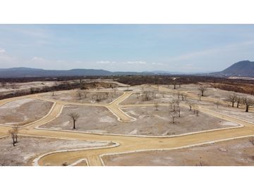 Venta de terrenos en Costa del Este Urb. Club & Resort Manta-Jaramijo.