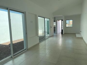 Casa en venta en Fracc. San Francisco, Irapuato, Gto.