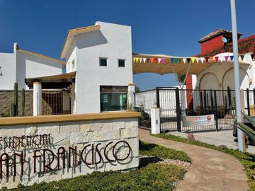 Casa en venta en Fracc. San Francisco, Irapuato, Gto.