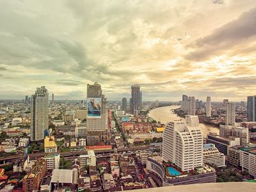 1 Bedroom Condo for sale at Nusa State Tower Condominium