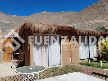 Casa en arriendo de 4 dorm. en Paiguano