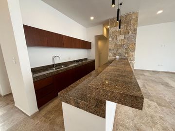 Casa en venta tipo Villa al norte de Mérida en privada de sólo 8 casas