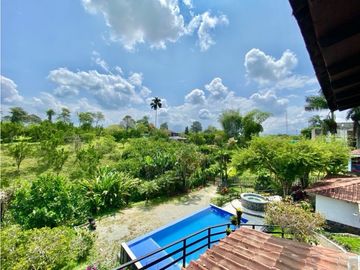 SE VENDE HOTEL CAMPESTRE A 5 MINUTOS DEL AEROPUERTO VA CALI