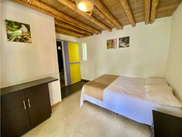 SE VENDE HOTEL CAMPESTRE A 5 MINUTOS DEL AEROPUERTO VA CALI