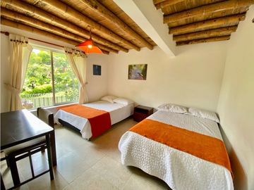 SE VENDE HOTEL CAMPESTRE A 5 MINUTOS DEL AEROPUERTO VA CALI