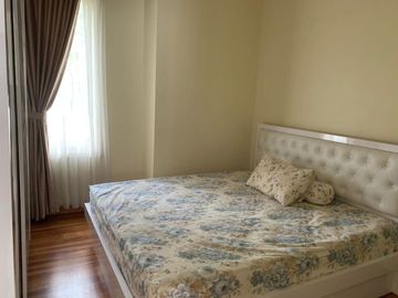 JUAL CEPAT RUMAH CANTIK TERAWAT SIAP HUNI DI SCARLET GADING SERPONG