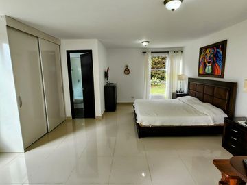 casa campestre en venta en altos del escobero. Cod V12238