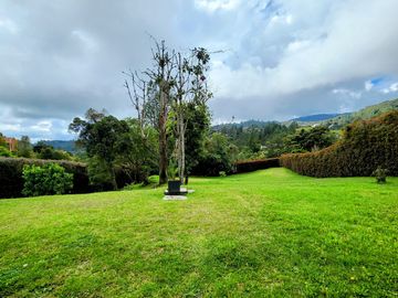 casa campestre en venta en altos del escobero. Cod V12238
