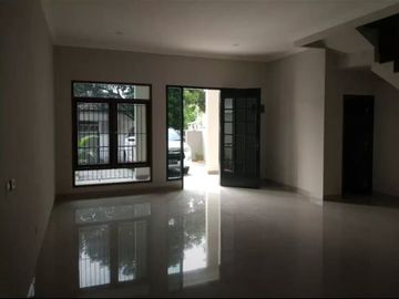 Rumah disewakan Pondok Labu