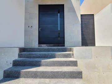 Casas Venta Monterrey Zona Carr. Nacional 58-CV-3136