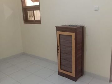Dijual Kos-kosan 68 KAMAR di Jln Kesehatan Jaksel, 3714-GB 0811111----