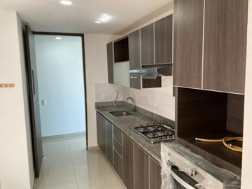 apartamento en arriendo/venta en altos del limón. Cod A103562