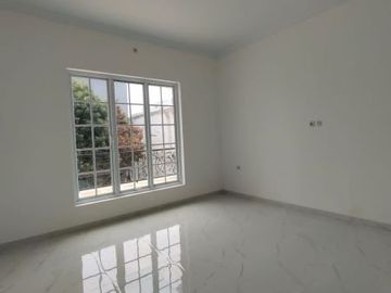 Rumah minimalis 2 lt di Rangkapan Jaya Depok 1,4 M an