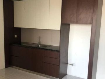 Apt. PUNCAK DHARMAHUSADA Hadap Utara, FULL FURNISHED
