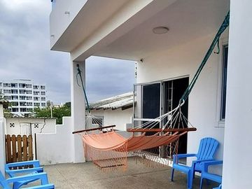 Punta Blanca, 2 casas adosadas con vista al mar, en venta.