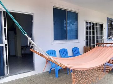 Punta Blanca, 2 casas adosadas con vista al mar, en venta.