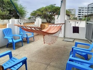 Punta Blanca, 2 casas adosadas con vista al mar, en venta.