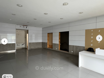 Local comercial en Ciudad empresarial