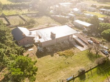 Casa quinta ,una hectarea en Sierra de los padres