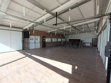 Casa quinta ,una hectarea en Sierra de los padres