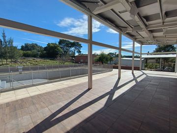 Casa quinta ,una hectarea en Sierra de los padres