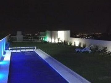 CASA EN FRACCIONAMIENTO EN BURGOS, TEMIXCO, MORELOS.