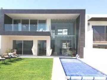 CASA EN FRACCIONAMIENTO EN BURGOS, TEMIXCO, MORELOS.