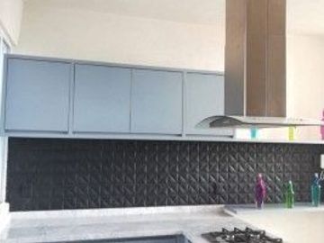 CASA EN FRACCIONAMIENTO EN BURGOS, TEMIXCO, MORELOS.