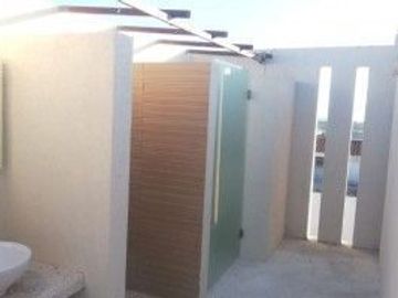 CASA EN FRACCIONAMIENTO EN BURGOS, TEMIXCO, MORELOS.
