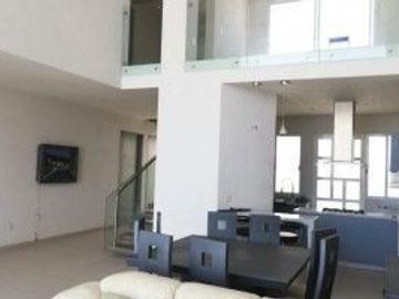 CASA EN FRACCIONAMIENTO EN BURGOS, TEMIXCO, MORELOS.