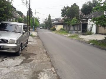 Strategis Mewah 2 Lt Luas Semifurnish Bambu Duri Duren Sawit Jakarta