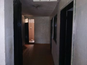 SE VENDE  CASA  BARRIO ROMA PROPIA COMERCIO 3 PISOS 6:00 Frente X 12:00  Fondo KENNEDY BOGOTA.