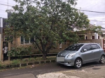 Rumah Siap Huni di Bulevar Hijau Harapan Indah Bekasi
