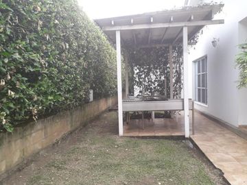 casa campestre en venta en la morada. Cod V8381