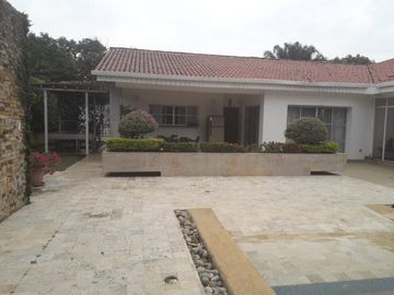 casa campestre en venta en la morada. Cod V8381