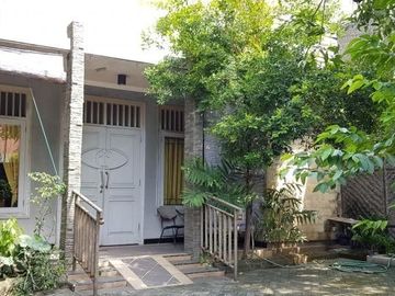 Rumah Luas Asri Sejuk Sarono Jiwo Prapen Jemursari Surabaya Selatan