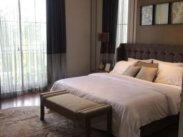 Rumah 3 lantai dalam cluster di lebak bulus jakarta selatan