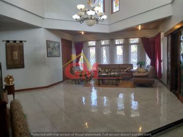 Vila Strategis Dkt Wisata Sabda Alam Cipanas Garut