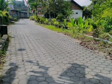 VILA LUAS KLASIK MODERN DI SLEMAN NYAMAN NUANSA ASRI